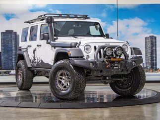Used 2017 Jeep Wrangler Unlimited Rubicon w/ Connectivity Group image 1