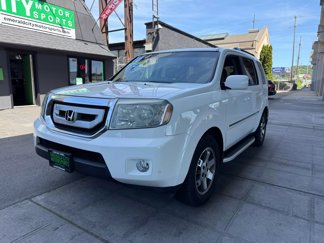 Used 2010 Honda Pilot Touring image 1