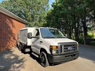 Used 2012 Ford E-450 and Econoline 450 Super Duty image 1