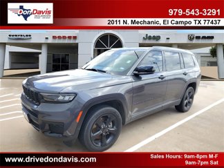 Used 2021 Jeep Grand Cherokee L Laredo image 1