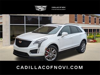 Certified 2022 Cadillac XT5 Sportv w/ Technology Package image 1