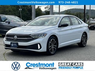 Used 2023 Volkswagen Jetta Sport image 1