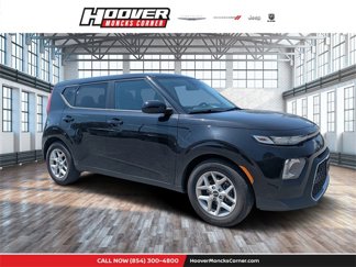 Used 2020 Kia Soul S image 1