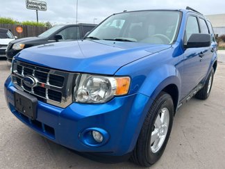 Used 2012 Ford Escape XLT image 1