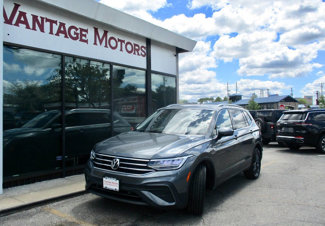 Used 2022 Volkswagen Tiguan SE w/ Panoramic Sunroof Package image 1