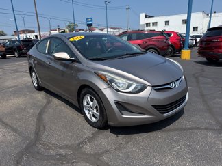 Used 2014 Hyundai Elantra SE image 1