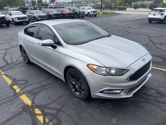 Used 2018 Ford Fusion SE w/ Equipment Group 201A image 1
