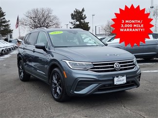Used 2022 Volkswagen Tiguan SE w/ Panoramic Sunroof Package image 1