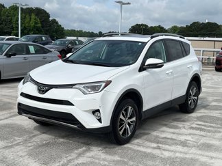Used 2017 Toyota RAV4 XLE image 1