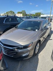 Used 2023 Chevrolet Malibu LS image 1