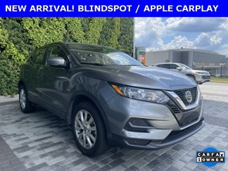 Used 2020 Nissan Rogue Sport S image 1