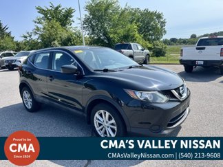 Used 2017 Nissan Rogue Sport S w/ S Appearance Package image 1