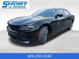 Used 2015 Dodge Charger SXT w/ Plus Group image 1