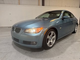 Used 2009 BMW 328i Coupe image 1