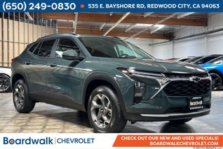 New 2025 Chevrolet Trax LT w/ Driver Confidence Package image 1