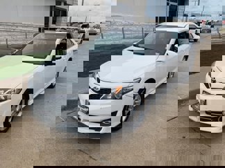 Used 2014 Toyota Camry SE image 1