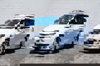 Used 2017 Chrysler Pacifica Touring-L Plus image 1