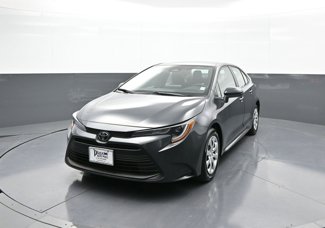 Certified 2025 Toyota Corolla LE image 1