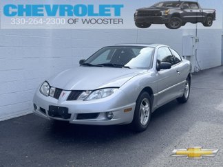 Used 2004 Pontiac Sunfire Coupe w/ 1SB Preferred Equipment Group image 1