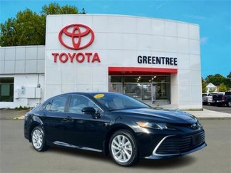 Certified 2024 Toyota Camry LE image 1