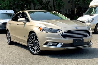 Used 2017 Ford Fusion Energi Titanium image 1