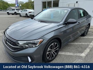Used 2024 Volkswagen Jetta Sport image 1