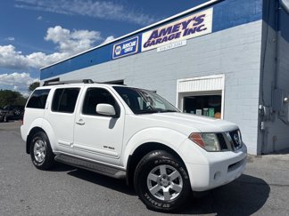 Used 2005 Nissan Pathfinder SE Off-Road w/ (P01) SE Off-Road Premium Pkg image 1