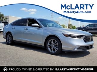 Used 2024 Honda Accord EX image 1