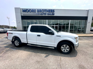 Used 2017 Ford F150 XLT image 1