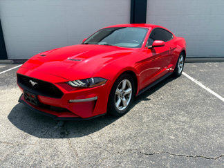 Used 2019 Ford Mustang Coupe image 1