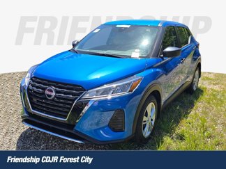 Used 2024 Nissan Kicks S image 1