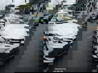 Used 2022 Toyota Camry LE image 1