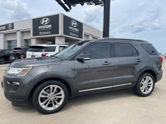 Used 2018 Ford Explorer XLT w/ Equipment Group 202A image 1