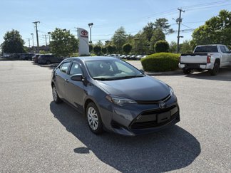Used 2019 Toyota Corolla LE image 1