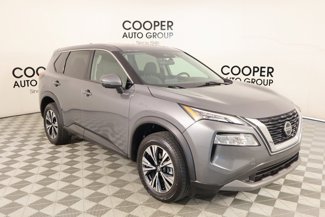 Used 2021 Nissan Rogue SV image 1