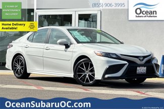 Used 2023 Toyota Camry SE image 1