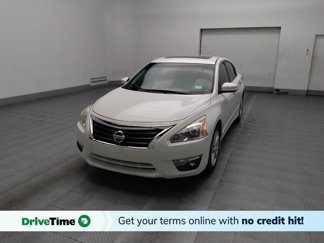 Used 2015 Nissan Altima 2.5 SV image 1
