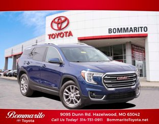 Used 2023 GMC Terrain SLT image 1