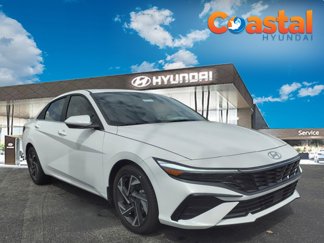 Used 2024 Hyundai Elantra SEL w/ Convenience Package image 1