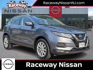 Used 2021 Nissan Rogue Sport SV image 1