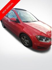 Used 2017 Volkswagen Golf Wolfsburg Edition image 1