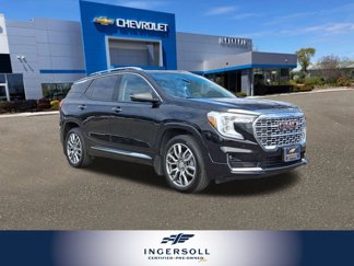 Used 2023 GMC Terrain Denali image 1