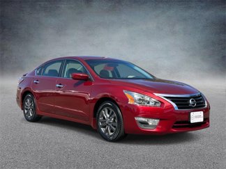 Used 2015 Nissan Altima 2.5 S w/ Special Edition Package image 1