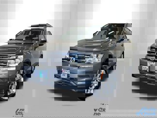 Used 2020 Volkswagen Tiguan S image 1
