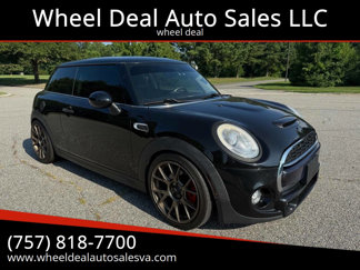 Used 2015 MINI Cooper S image 1