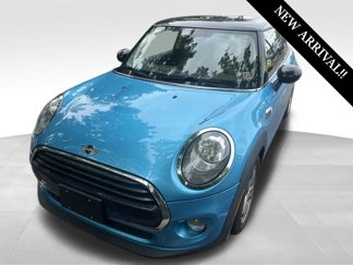 Used 2016 MINI Cooper 2-Door Hardtop image 1