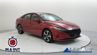 Used 2023 Hyundai Elantra SEL w/ Convenience Package image 1