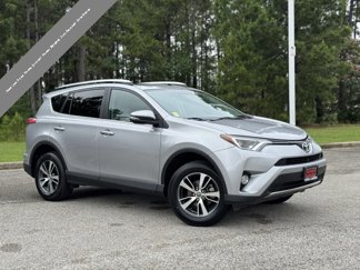 Used 2016 Toyota RAV4 XLE image 1
