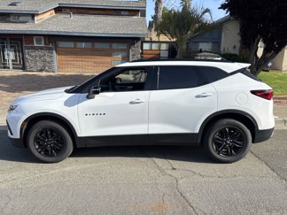 Used 2022 Chevrolet Blazer LT image 1