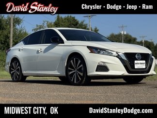 Used 2019 Nissan Altima 2.5 SR image 1